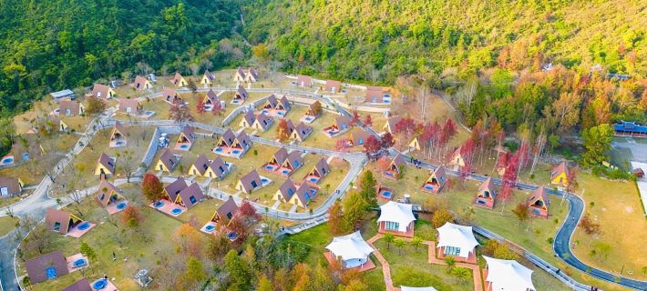Fengyue Resort Hotel Отели в г. Дэбао