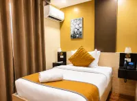 Hollywood Hotel Puerto Princesa - balcone