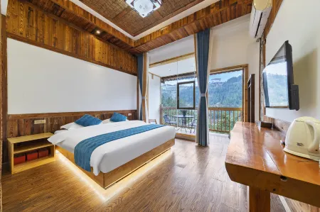 Yunting Yishan Boutique Homestay (Xijiang Qianhu Miao Village)