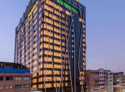 Yangon Thanlwin Hotel