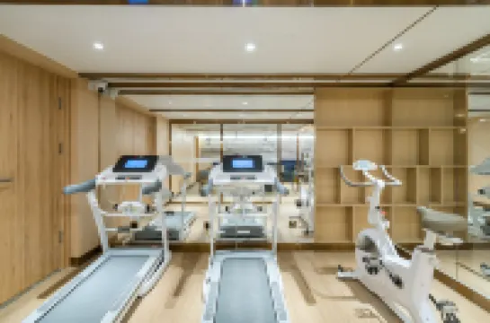 Dequan Luxury Hotel (Wangjingqiao, National Exhibition Center)