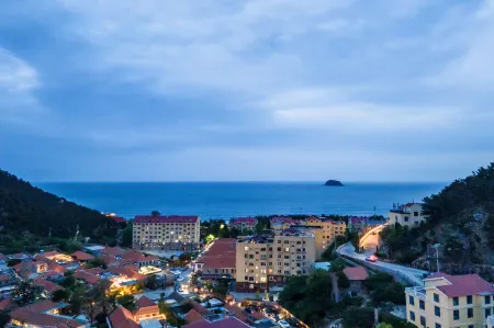 Qingdao Yushangshan·Tangchi Health Resort Hotel Отели рядом с достопримечательностью «Liuqing Bay»