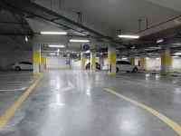 Vienna Hotel Qianshan Hekou ancient - parking