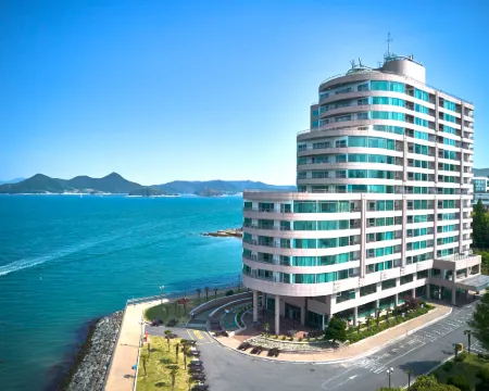 Kumho Tongyeong Marina Resort Hotels in Tongyeong-si
