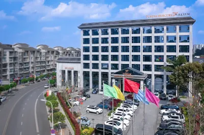Jubilee Mercure-Realm Hotel Hotel a Danleng