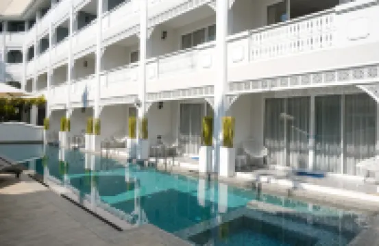 清邁安蔚塔佩度假飯店