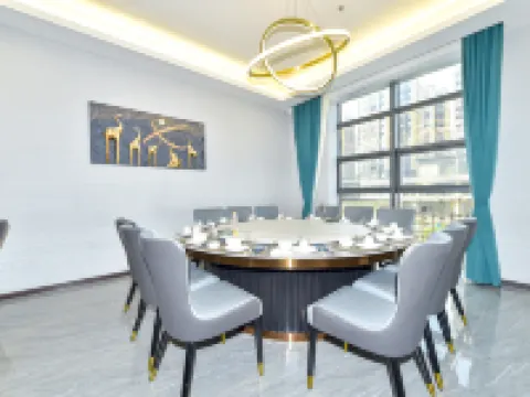 Hotel De Monte Hotels in Kaiyang