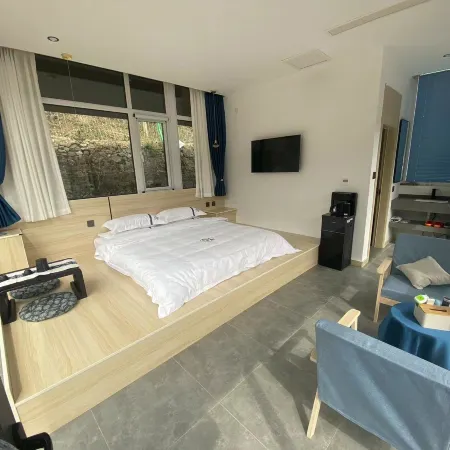 Supreme Home and Three lane Homestay