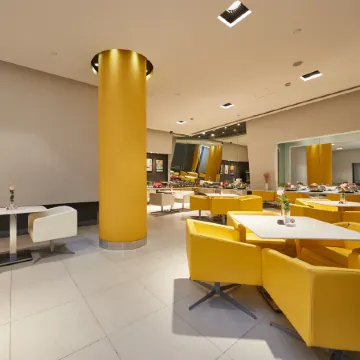 Jinjiang Inn (Shanghai People's Square East Huaihai Road)