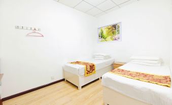 Liaoyang Hongye Express Hotel