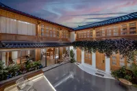 Dongsheng Wild Luxury Courtyard (Lijiang Mufu Store)