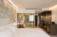 SYN Boutique Hotel Chiang Mai - parking