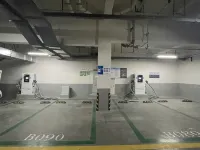 โรงแรม ฮอลิเดย์ วิสดอม - ที่มีที่จอดรถ