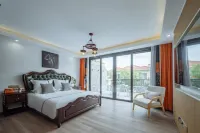 Floral Hotel·Color Island Resort Hotel (Evergrande Venice on the Sea) Hotels in Qidong