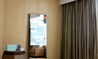Oriental Jianguo Hotel