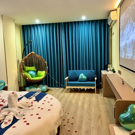 Jingzu Yayou Hotel (Dongxing Kaidi Sunshine Branch)