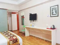 Lishui Lijiang Business Hotel (Lishui People's Hospital) - Bãi đậu xe