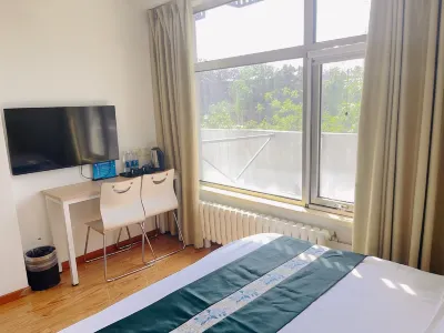 Beijing Hai'an Hotel (Yuanmingyuan Sports University Shangdi Branch) Hotels near Yuling Longguan