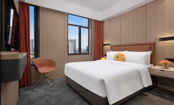 Me Young Me House Hotel (Changsha Kaifu Temple Subway Station)