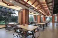 LIJIANG SOURCE RESORT HOTEL Hotels in Xing’an