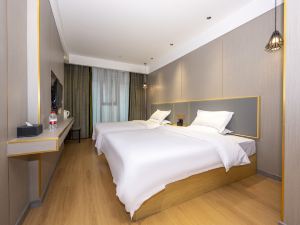 Kas Light Luxury Hotel (Jiefangbei Pedestrian Street Branch)