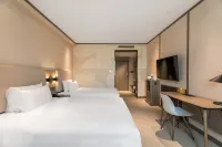 HanTing Hotel (Zaozhuang Xuecheng Wanda)