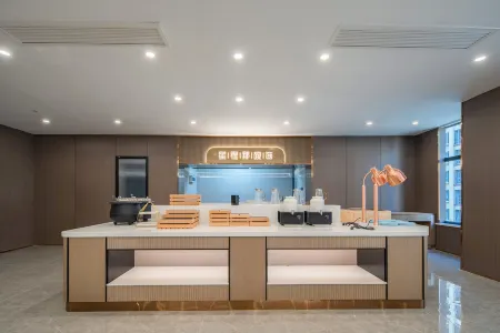 Starway Hotel (Shenzhou Yongsheng North Street) Отели в г. Шэньчжоу