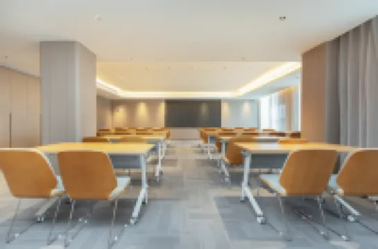 JI Hotel (Jiuzhou Hukou County Government Shizhongshan Avenue Branch)