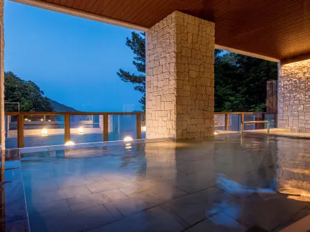 Ooedo Onsen Monogatari Premium Toba Saichoraku（Old:Yukai Resort Ise Shima Toba Saichoraku〈Premium〉） Отели в г. Тоба