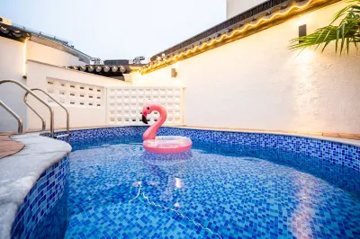 Shuiyunxuan Fairyland·Yunwuli New Chinese Designer Parent-child Holiday Meisu (Taihu Xishan) Hotel in zona Banbifeng Stone