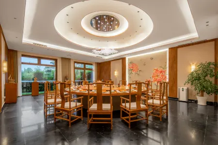 Chongqing Baoding Xiaozhu Отели рядом с достопримечательностью «Dazu Stone Carving Baoding Mountain Scenic Area - Guiding Service Hall»