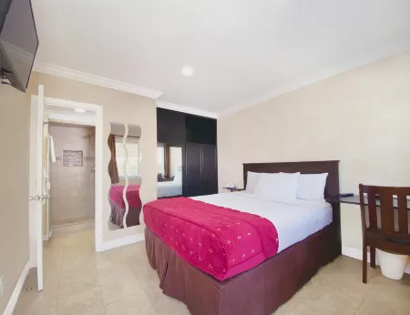 Nite Inn at Universal City - Walking Distance to Universal Studios Hollywood