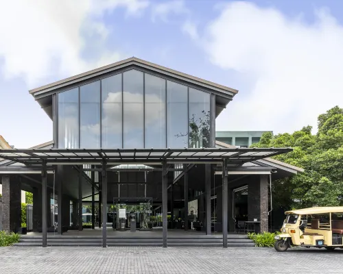 Theatre Residence Hotel berhampiran Grand Palace (Istana Besar)