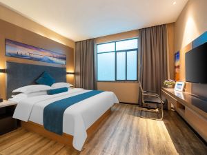 Huayi Select Hotel (Nanning East Railway Station)