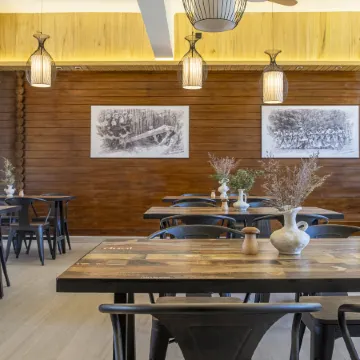 Lanping Shujiawu Township Luoguxuan Hiking Homestay