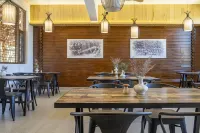 Lanping Shujiawu Township Luoguxuan Hiking Homestay