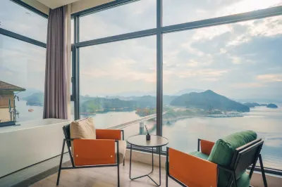 Fairy tale island·Villa pool team building party holiday beauty hotel (Qiandao Lake Scenic Area)