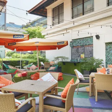 Hotel Indigo SINGAPORE KATONG by IHG Отели рядом с достопримечательностью «Торговый центр Parkway Parade»