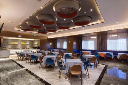 Ibis Styles (Xi'an International Convention and Exhibition Center) Отели рядом с достопримечательностью «Chang'an Tower»