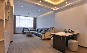 Xinle Zongfan Hotel(Qingyuan Gulongxia Branch)