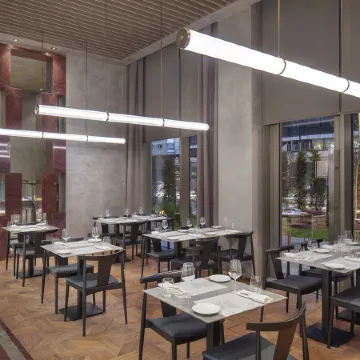 Melas Hotel Istanbul Отели рядом с достопримечательностью «Торговый центр Zorlu Center»