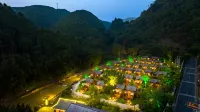 Qingxi Linpan Wenkuangquan Chalet Villa Hotels near Yingxi Fenglin Tiger Valley Rafting