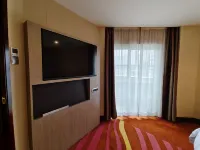 Novotel Shenzhen Watergate (Futian Huaqiangbei) Hotel di Shenzhen