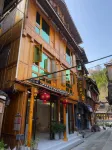 Zhaoxing Dong Village Blue Water and Blue Sky Inn