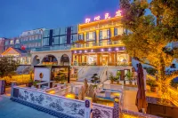 Jiuhua Mountain · Yixin  ksitigarbha bodhisattva 【 Private Smart Courtyard High end Hotel 】 - balcony
