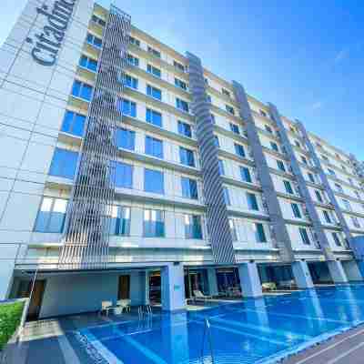 Citadines Bay City Manila Hotel Exterior