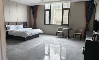 Tiantian Theme Hotel