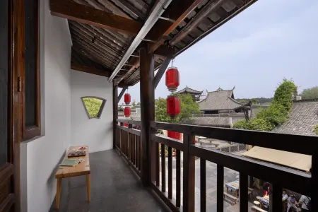 Lantai Hotel Отели рядом с достопримечательностью «Xianling Mausoleum»