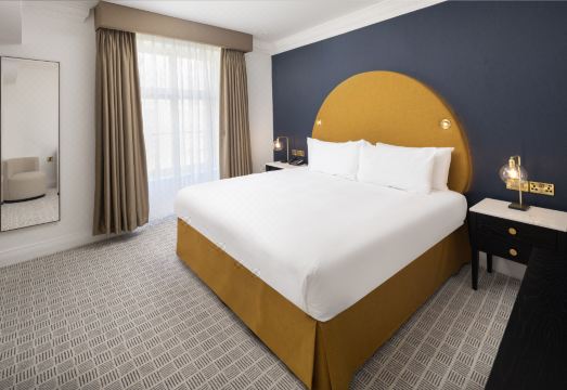 더 월도프 힐튼 런던 수영장 사진