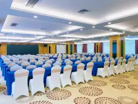 โรงแรมโฟร์ซีซั่นส์ (สถานีรถไฟฟ้าชิงชวน สวนสัตว์หนานหนิง)